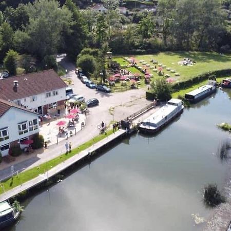 The Riverside Inn Saltford Luaran gambar